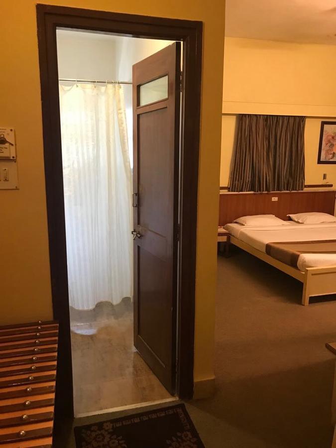 Hotel Swaroop Pune Exterior foto